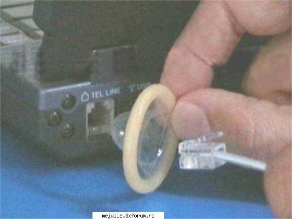 Funny pics - cel mai bun Anti virus!! sa-l incercatzi - Funny stuff